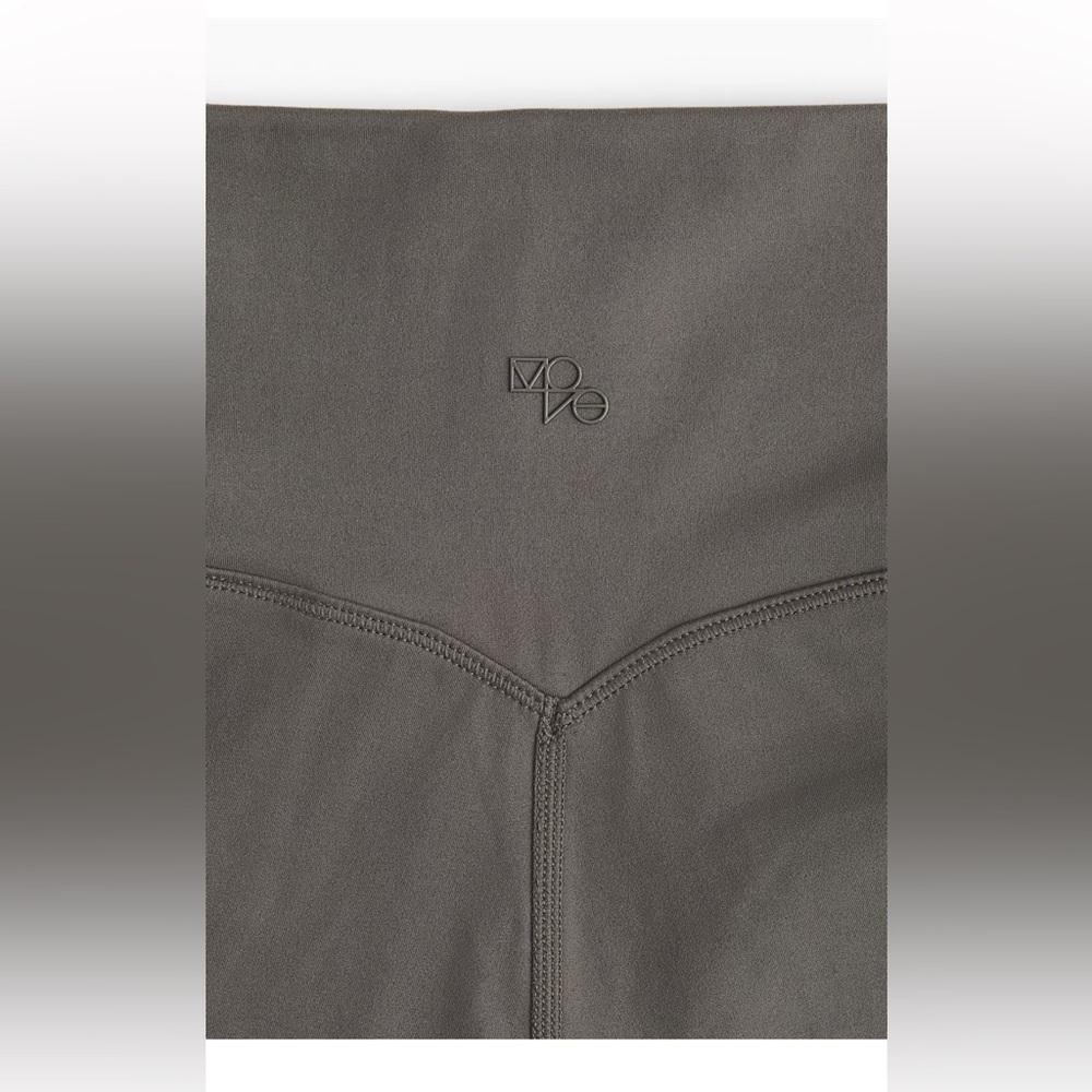 H&M SPORTS LEGGINGS WITH SOFTMOVET™ - Picture 7 of 7